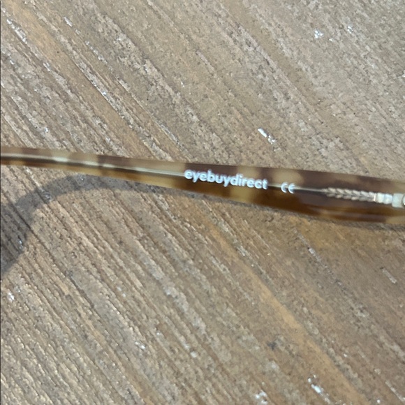 Tortoise Shell Glasses - Picture 2 of 3